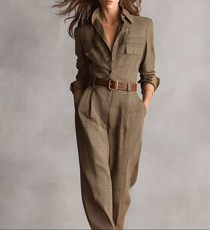 Celia – rutig jumpsuit med fina detaljer