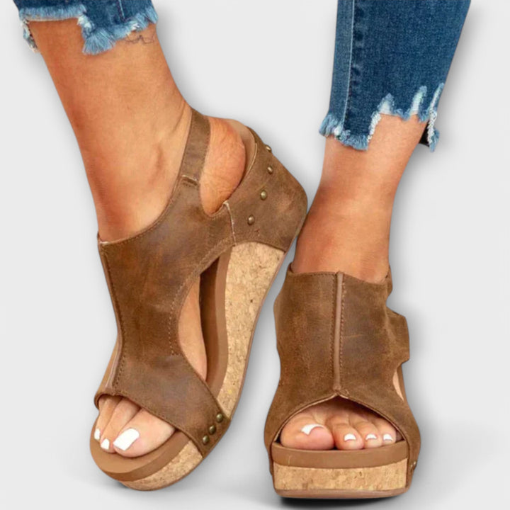Lina – högklackad sandal