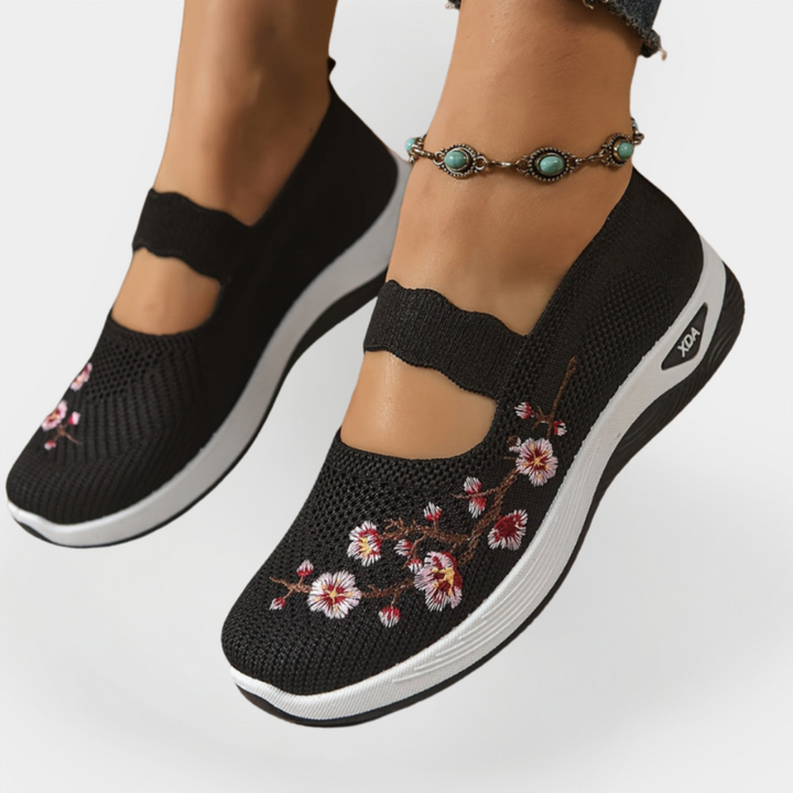 Ortopediska skor med blombroderi