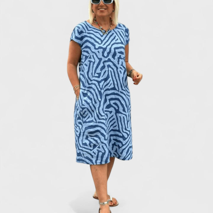 Nélia – sommarklänning med rund halsringning