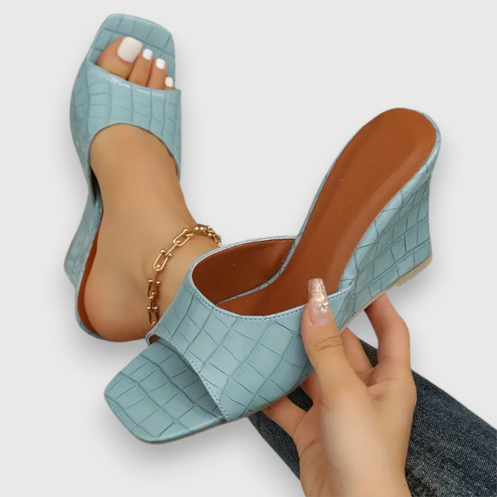 Jázmin – högklackad sandal