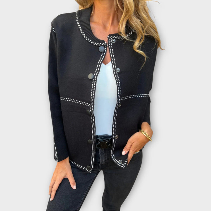 Emese – elegant tröja i grått