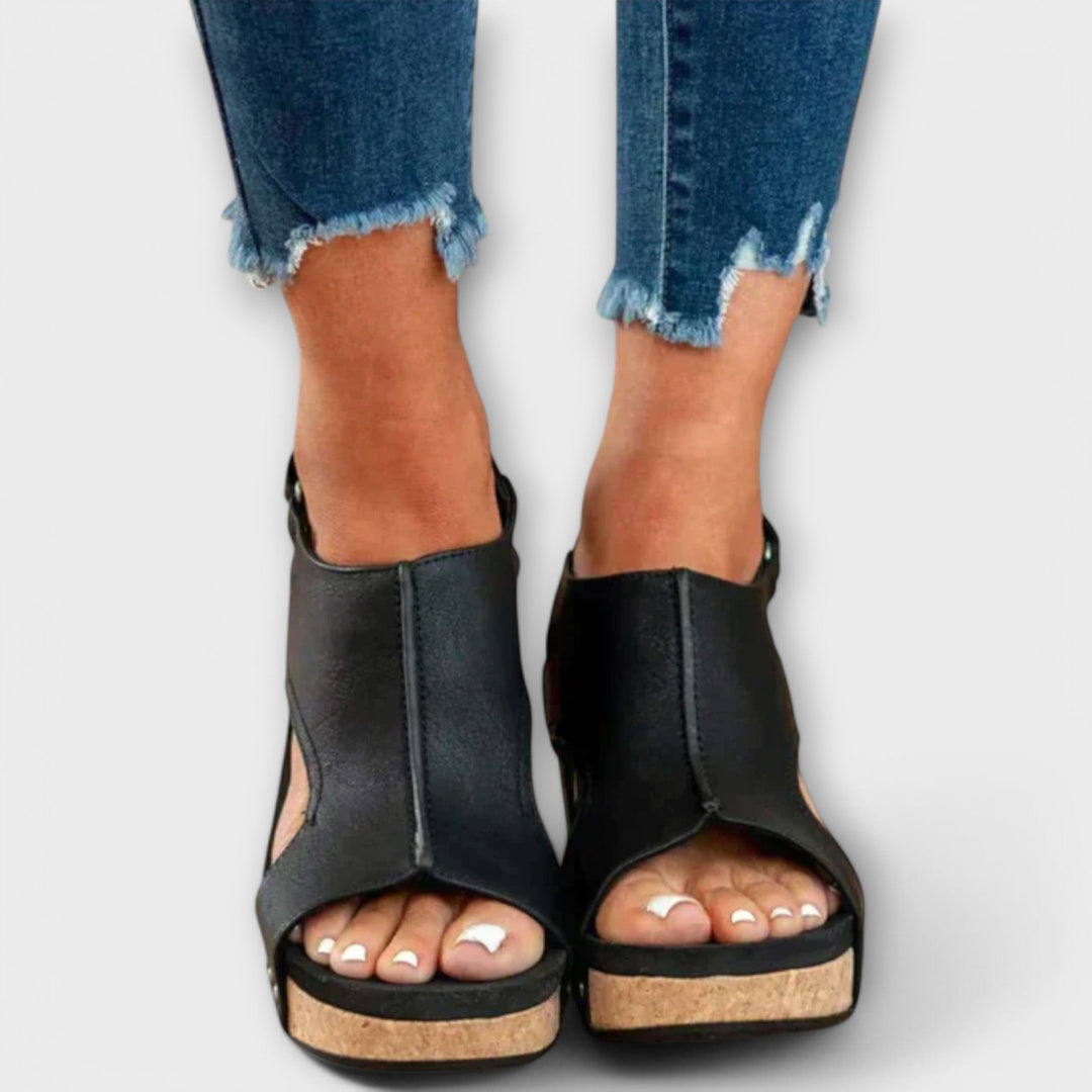 Lina – högklackad sandal