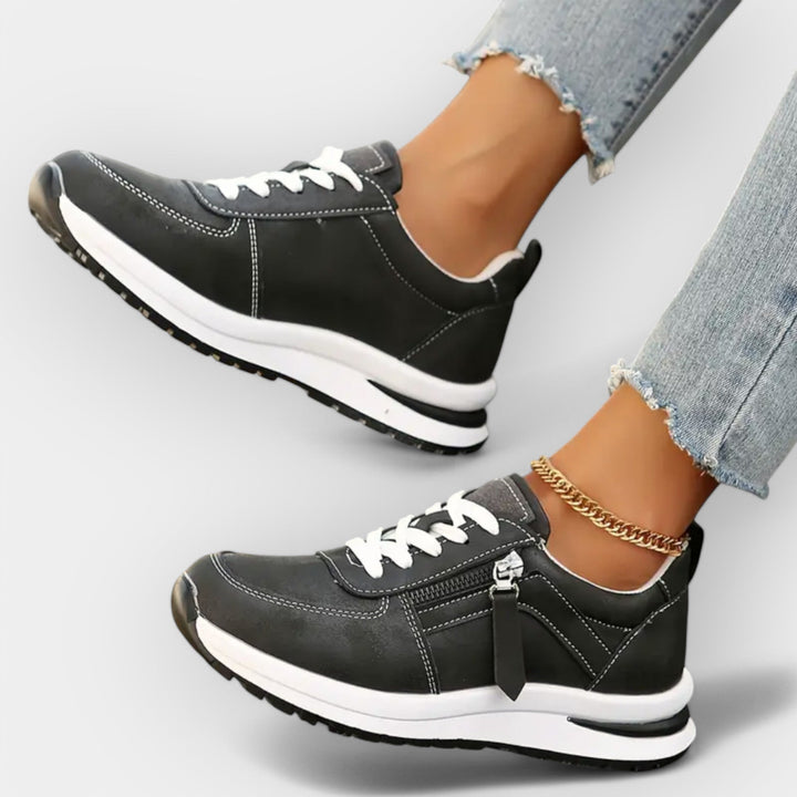Stilrena anatomiska sneakers