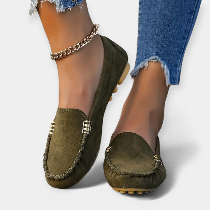 Loafers med metalldetaljer