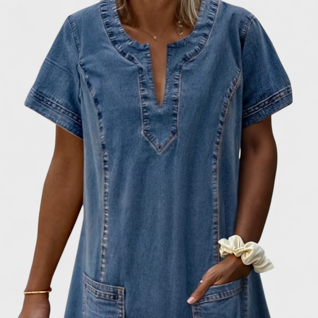 Helga – mjuk jeansklänning