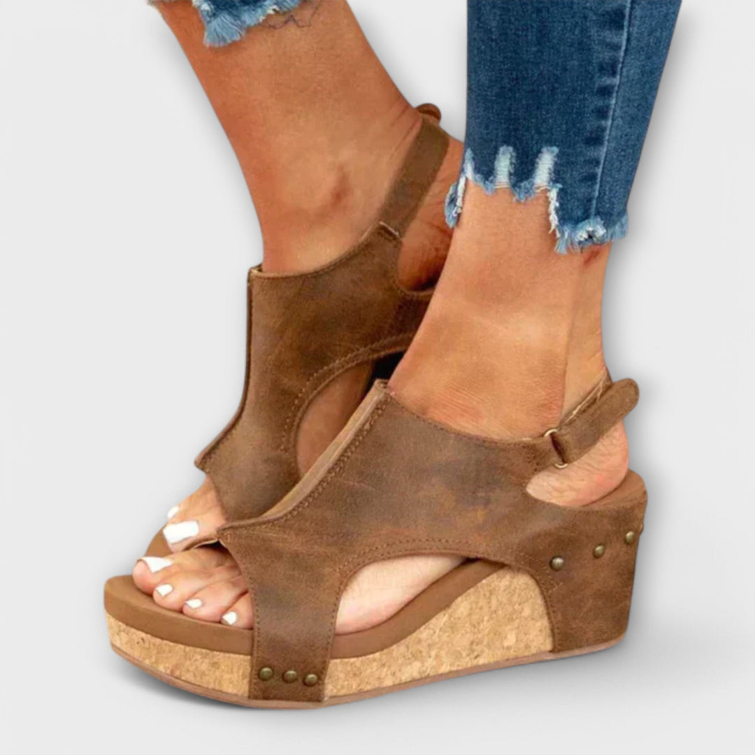 Lina – högklackad sandal