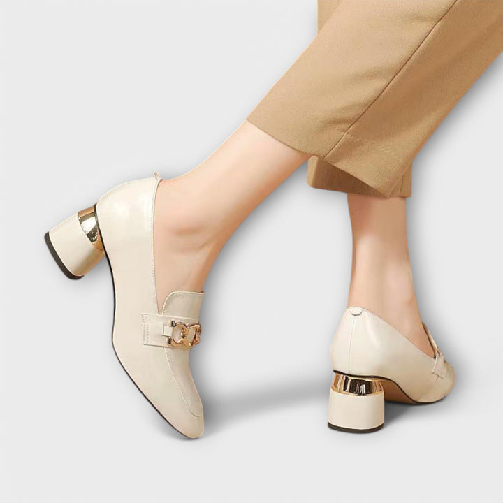 Krissi – eleganta och förfinade loafers