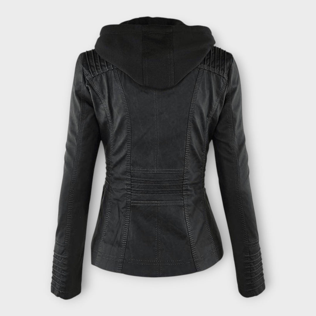 Modern skinnjacka med huva och tidlös design