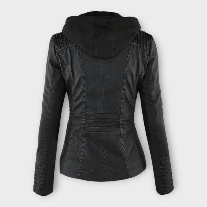 Modern skinnjacka med huva och tidlös design