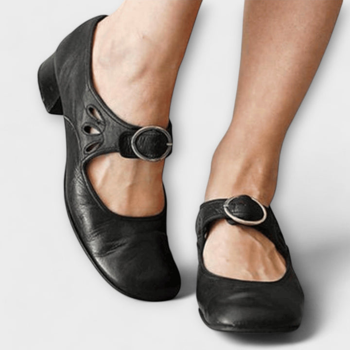 Polina – unika och bekväma sandaler i skinn