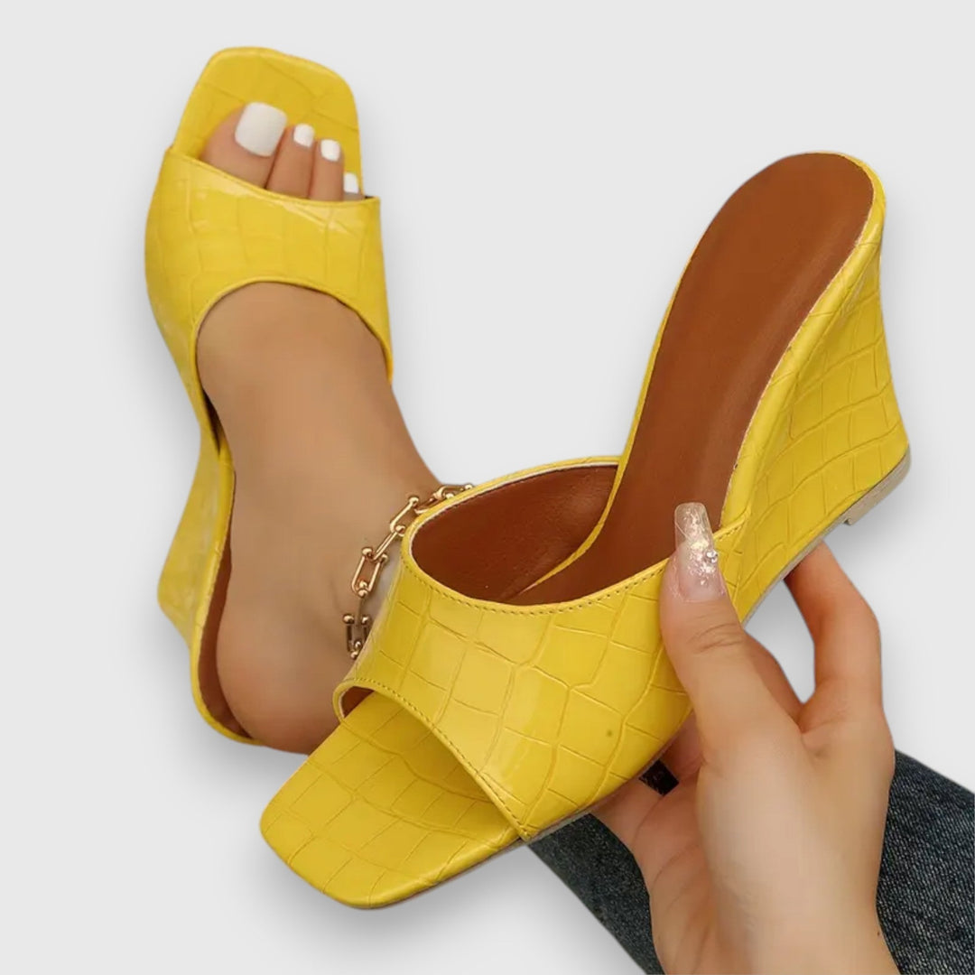 Jázmin – högklackad sandal