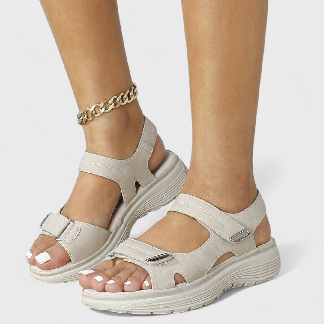 Ctirada – ortopediska sandaler i skinn
