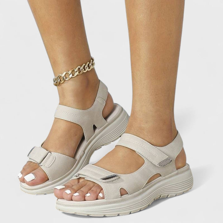 Ctirada – ortopediska sandaler i skinn