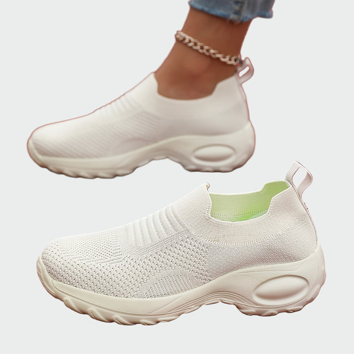 Klassiska sneakers i vardaglig stil