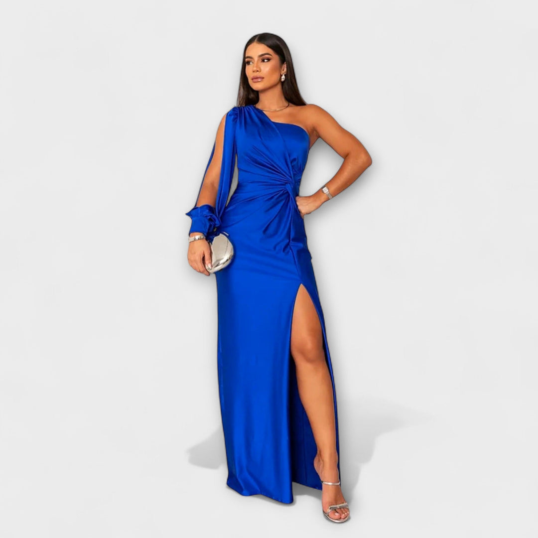 Juli – elegant klänning med finess