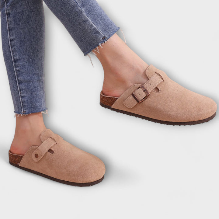 Bekväma ortopediska sandaler