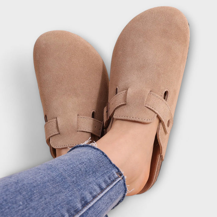 Bekväma ortopediska sandaler