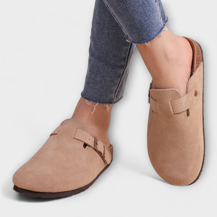 Bekväma ortopediska sandaler