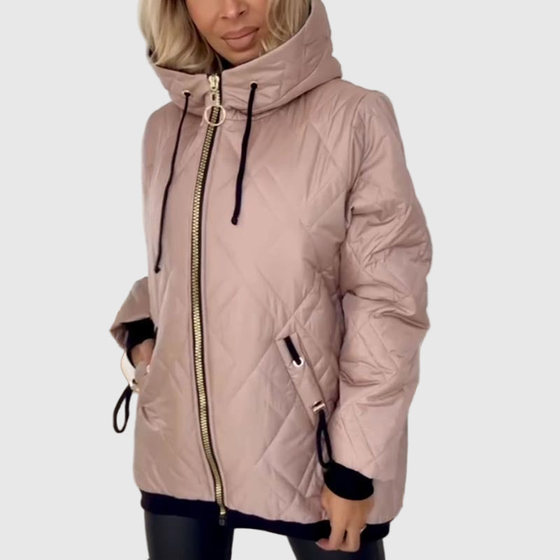 Deyn – mjuk och elegant jacka med huva