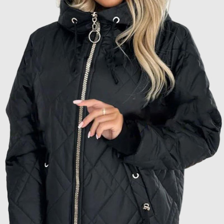 Deyn – mjuk och elegant jacka med huva