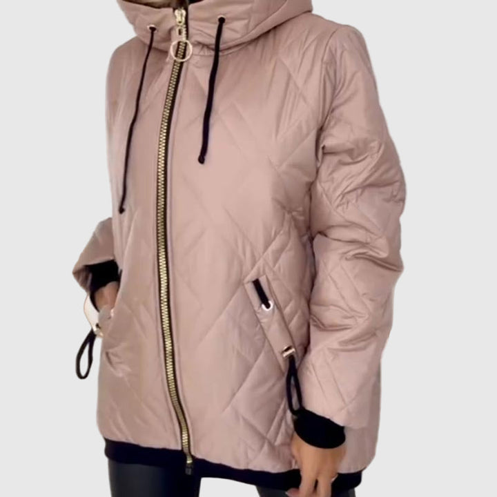 Deyn – mjuk och elegant jacka med huva